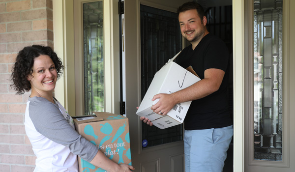 Claire from PenFinancial helping a Member move into new home